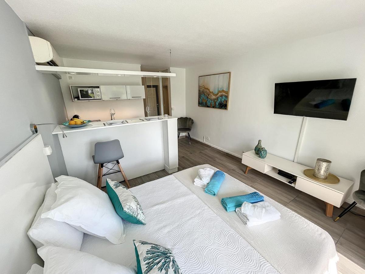 Blue Paradise Studio Avec Acces Privatif Plage Le Gosier  Εξωτερικό φωτογραφία